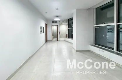 Apartment - Studio - 1 Bathroom for rent in DXB Tower - Sheikh Zayed Road - Dubai
