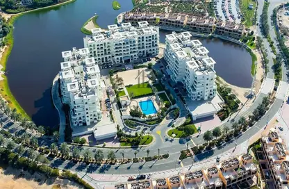 Apartment - 2 Bedrooms - 3 Bathrooms for sale in Jumeirah Heights - Jumeirah Islands - Dubai