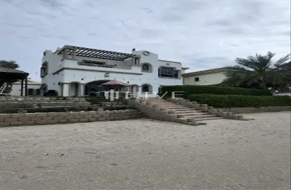 Villa - 4 Bedrooms - 5 Bathrooms for rent in Signature Villas Frond M - Signature Villas - Palm Jumeirah - Dubai