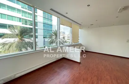 Office Space - Studio for rent in Emaar Business Park Building 2 - Emaar Business Park - Sheikh Zayed Road - Dubai