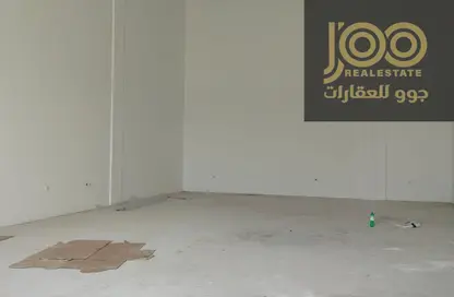 Warehouse - Studio - 1 Bathroom for rent in Umm Al Thuoob - Umm Al Quwain