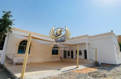 Villa - 2 Bedrooms - 3 Bathrooms for rent in Al Dhait South - Al Dhait - Ras Al Khaimah