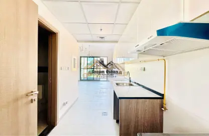 Apartment - Studio - 1 Bathroom for rent in Al Warsan 4 - Al Warsan - Dubai
