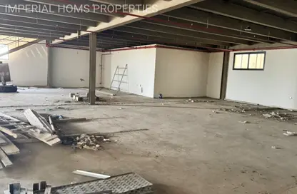 مستودع - استوديو - 2 حمامات للايجار في أم الثعوب - أم القيوين مستودع - استوديو - 2 حمامات للايجار في أم الثعوب - أم القيوين