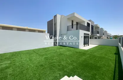 Townhouse - 4 Bedrooms - 4 Bathrooms for rent in Greenviews 2 - EMAAR South - Dubai South (Dubai World Central) - Dubai