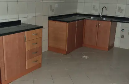 Apartment - 2 Bedrooms - 3 Bathrooms for sale in Al Khan - Sharjah Apartment - 2 Bedrooms - 3 Bathrooms for sale in Al Khan - Sharjah