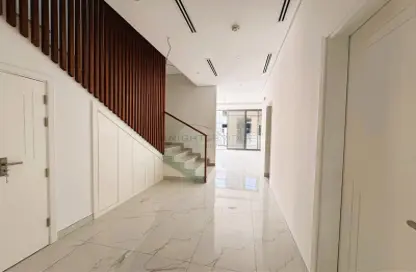 تاون هاوس - 4 غرف نوم - 6 حمامات للبيع في القرية الغربية - الفرجان - دبي تاون هاوس - 4 غرف نوم - 6 حمامات للبيع في القرية الغربية - الفرجان - دبي