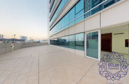 Apartment - 2 Bedrooms - 3 Bathrooms for rent in Golden Sands Tower - Al Barsha 1 - Al Barsha - Dubai