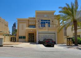 Villa - 4 bedrooms - 5 bathrooms for rent in Royal Marina Villas - Corniche Road - Abu Dhabi
