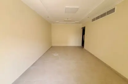 Apartment - 2 Bedrooms - 2 Bathrooms for rent in Muwaileh 29 Building - Muwaileh - Sharjah