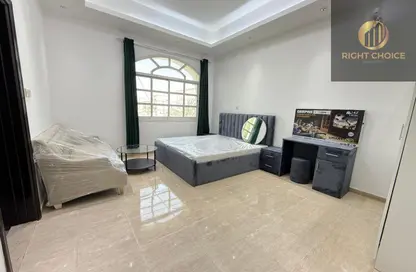 Apartment - Studio - 1 Bathroom for rent in Reportage Village Khalifa City - Khalifa City - Abu Dhabi