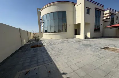 Villa - 5 Bedrooms - 7+ Bathrooms for rent in Mohamed Bin Zayed City - Abu Dhabi