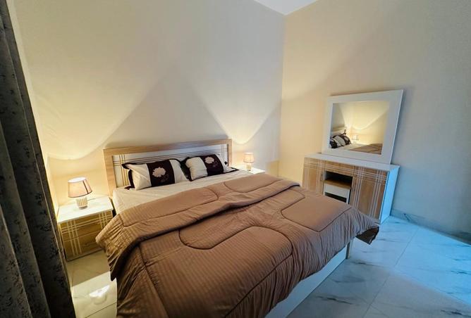 15718005 - Property Image 2