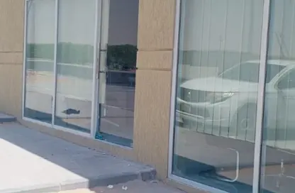 مستودع - استوديو - 2 حمامات للبيع في الصجعة الصناعية - آلصجعه - الشارقة