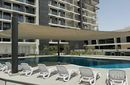 Apartment - 2 Bedrooms - 2 Bathrooms for rent in The Gate - Masdar City - Abu Dhabi