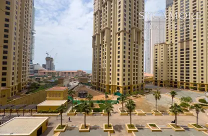 شقة - غرفة نوم - 2 حمامات للبيع في مرجان 1 - مرجان - مساكن شاطئ الجميرا - دبي