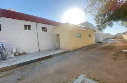 Villa - 2 Bedrooms - 2 Bathrooms for rent in Al Dhait South - Al Dhait - Ras Al Khaimah