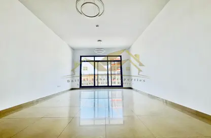 Apartment - 2 Bedrooms - 3 Bathrooms for rent in Jumeirah Garden City - Al Satwa - Dubai