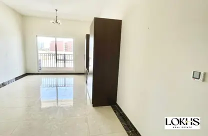 Apartment - 1 Bathroom for sale in Pantheon Boulevard - Jumeirah Village Circle - Dubai