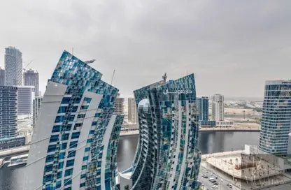 Apartment - 1 Bedroom - 1 Bathroom for sale in Vera Residences - Business Bay - Dubai