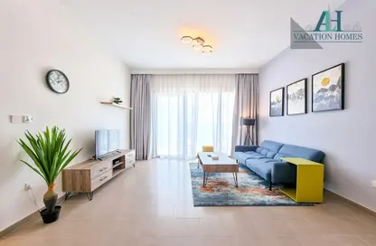 Living Room image for: Apartment - 1 Bedroom - 1 Bathroom for rent in Park Heights 1 - Park Heights - Dubai Hills Estate - Dubai, Image 1