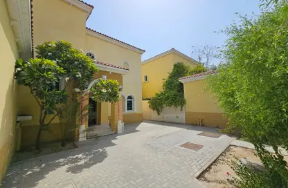 Villa - 3 Bedrooms - 4 Bathrooms for rent in Jumeirah Park - Dubai