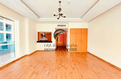 Apartment - Studio - 1 Bathroom for rent in Dubai Star Building - Al Nahda 1 - Al Nahda - Dubai