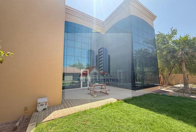 Spacious 5 BR Apartment for Rent in Al Nouf 1