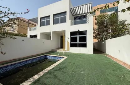 تاون هاوس - 3 غرف نوم - 3 حمامات للايجار في منطقة 11 - قرية الجميرا سركل - دبي