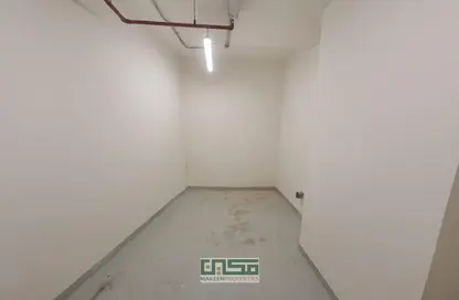 صورة لـ غرفة فارغة مستودع - استوديو للايجار في مسكن الجداف - الجداف - دبي ، صورة رقم 1
