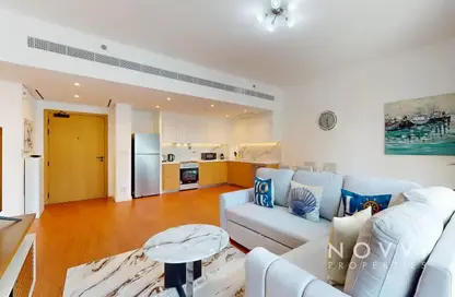 شقة - غرفة نوم - 2 حمامات للايجار في لا في - مساكن شاطئ الجميرا - دبي