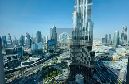 Apartment - 4 Bedrooms - 6 Bathrooms for rent in IL Primo - Opera District - Downtown Dubai - Dubai