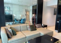 صورةغرفة المعيشة لـ: شقة - 2 غرف نوم - 3 حمامات للكراء في برج أبر كريست - دبي وسط المدينة - دبي, صورة 1