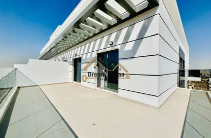 Apartment - 1 Bedroom - 2 Bathrooms for rent in L'horizon Residence - International City Phase 2 - Al Warsan 4 - Al Warsan - Dubai