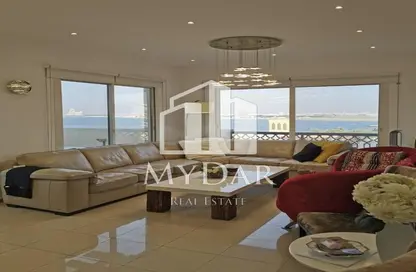 Living Room image for: Apartment - 2 Bedrooms - 3 Bathrooms for sale in Yakout - Bab Al Bahar - Al Marjan Island - Ras Al Khaimah, Image 1