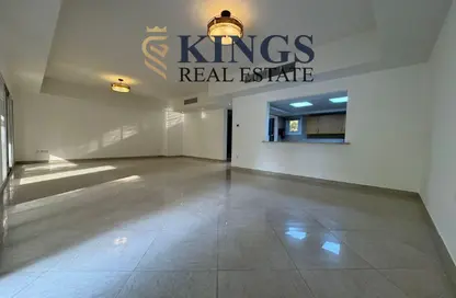 Townhouse - 4 Bedrooms - 6 Bathrooms for rent in The Townhouses at Al Hamra Village - Al Hamra Village - Ras Al Khaimah