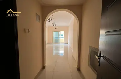 Apartment - 1 Bedroom - 2 Bathrooms for rent in Muweileh Community - Muwaileh Commercial - Sharjah Apartment - 1 Bedroom - 2 Bathrooms for rent in Muweileh Community - Muwaileh Commercial - Sharjah