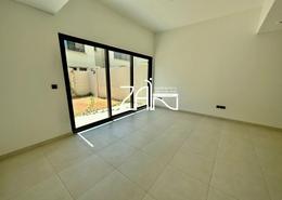 Townhouse - 2 bedrooms - 3 bathrooms for rent in Aldhay at Bloom Gardens - Bloom Gardens - Al Salam Street - Abu Dhabi