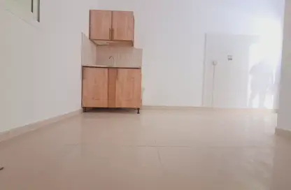 Apartment - Studio - 1 Bathroom for rent in Al Mushrif - Abu Dhabi