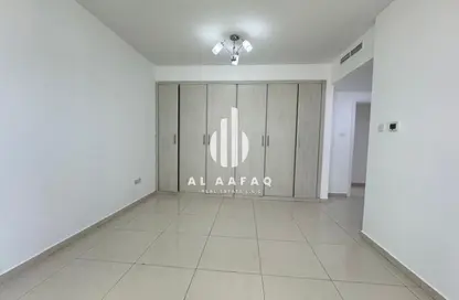 شقة - 2 غرف نوم - 3 حمامات للايجار في المجاز 1 - المجاز - الشارقة شقة - 2 غرف نوم - 3 حمامات للايجار في المجاز 1 - المجاز - الشارقة
