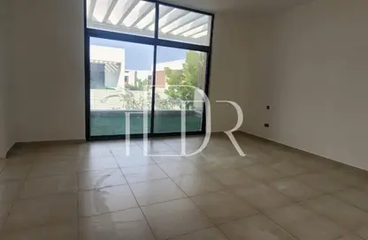 Villa - 5 Bedrooms - 6 Bathrooms for rent in West Yas - Yas Island - Abu Dhabi
