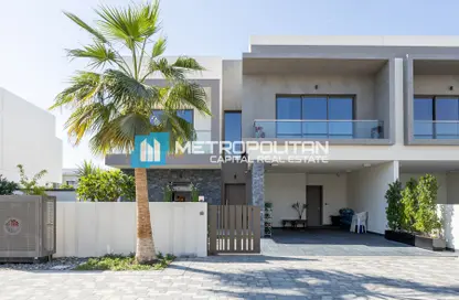 Townhouse - 4 Bedrooms - 5 Bathrooms for sale in Redwoods - Yas Acres - Yas Island - Abu Dhabi
