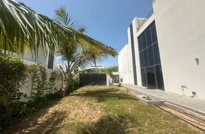 Villa - 4 Bedrooms - 6 Bathrooms for rent in West Yas - Yas Island - Abu Dhabi