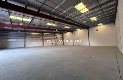 Warehouse - Studio for rent in Phase 2 - Dubai Investment Park (DIP) - Dubai