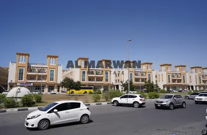شقة - 2 غرف نوم - 2 حمامات للايجار في ذي غراند افنيو - الناصرية - الشارقة