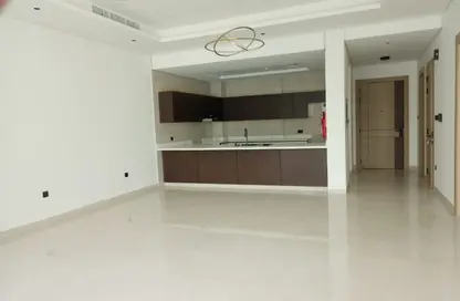 Apartment - 1 Bedroom - 2 Bathrooms for rent in Al Manal La Rose - Jumeirah Village Circle - Dubai