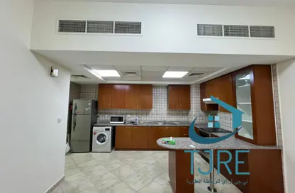 شقة - غرفة نوم - 2 حمامات للايجار في منزل شيرلوك 1 - منزل شيرلوك - موتور سيتي - دبي