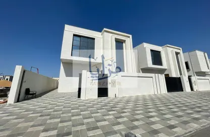 Villa - 5 Bedrooms - 7 Bathrooms for sale in Al Yasmeen 1 - Al Yasmeen - Ajman