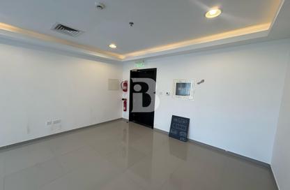 Office Space - Studio for rent in Tamani Art Tower - Business Bay - Dubai