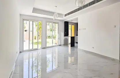 Villa - 3 Bedrooms - 3 Bathrooms for rent in Springs 8 - The Springs - Dubai